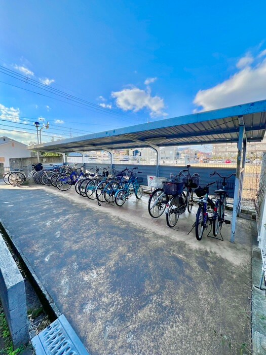 駐輪場 ヴィラ９３