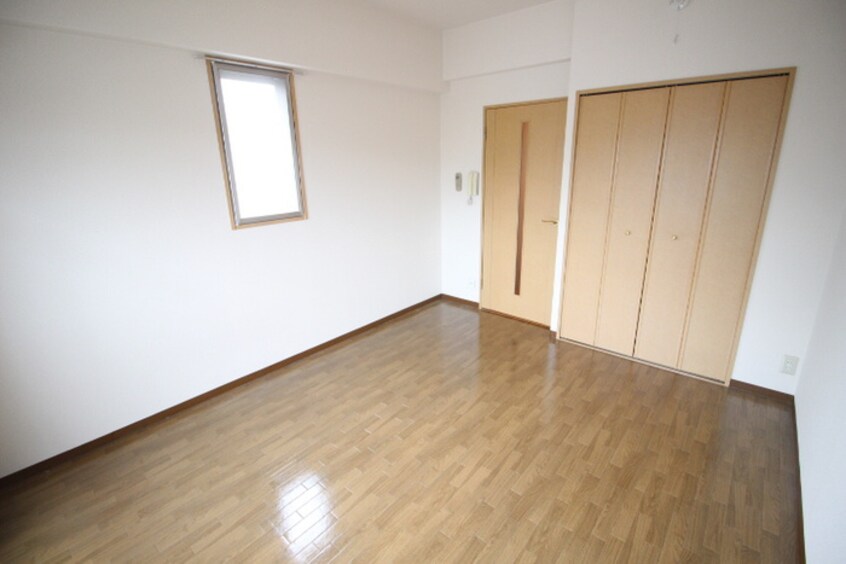 居室 Ｋ－ＷＥＳＴ