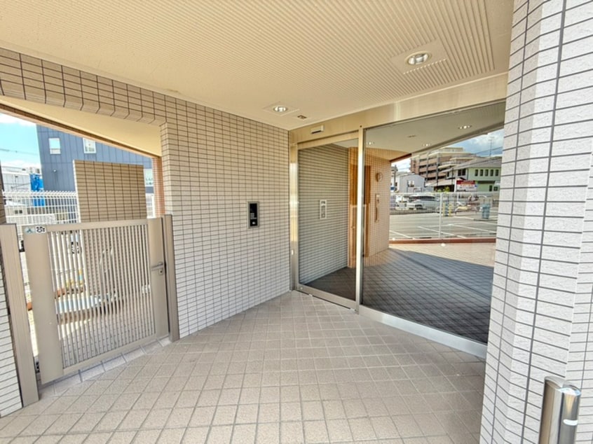 エントランス部分 Ｋ－ＷＥＳＴ