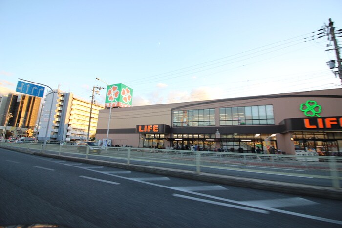 ライフ新北島店(スーパー)まで130m リアライズ住之江公園