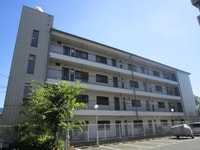 ロイヤルメゾン出戸