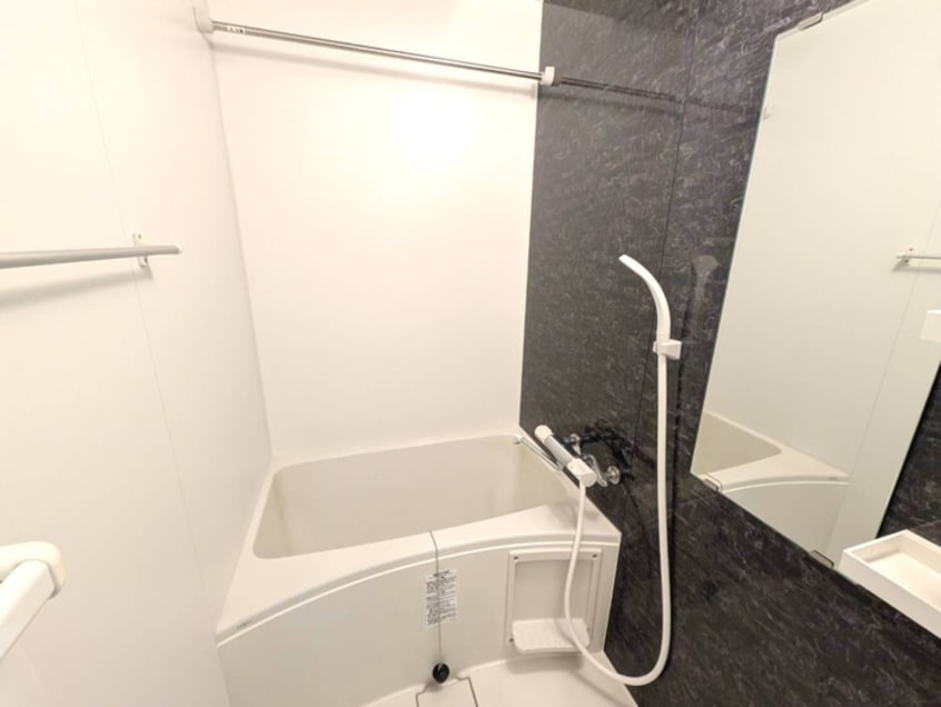 バス／シャワールーム等 ｻﾑﾃｨ夕凪LUKSUS(303)