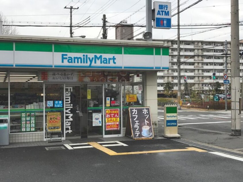 ファミリーマート中加賀屋２丁目店(コンビニ)まで260m シャト－ＡＢＣ