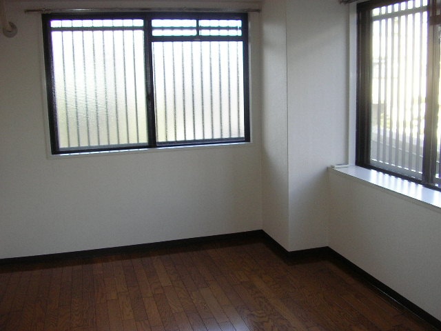 内観写真 アヴィタション曽根