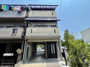 点野2丁目車庫付き戸建