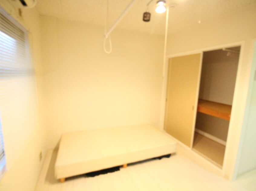 居室 the house esaka EAST