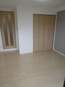 居室 ルミエール弁天