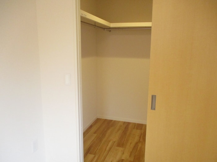 収納 アヴァンス　エバー中三国ヶ丘