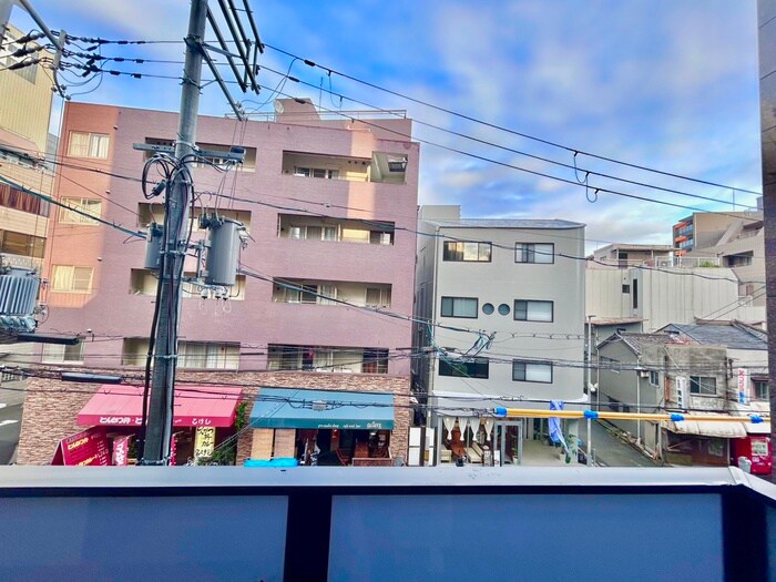 室内からの展望 ソルテラス難波NEO