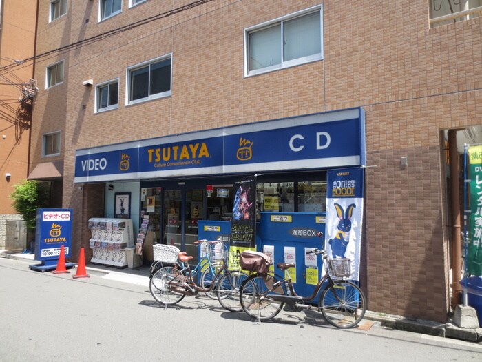TSUTAYA塚本駅前(ビデオ/DVD)まで517m スクエアコ－トＧ