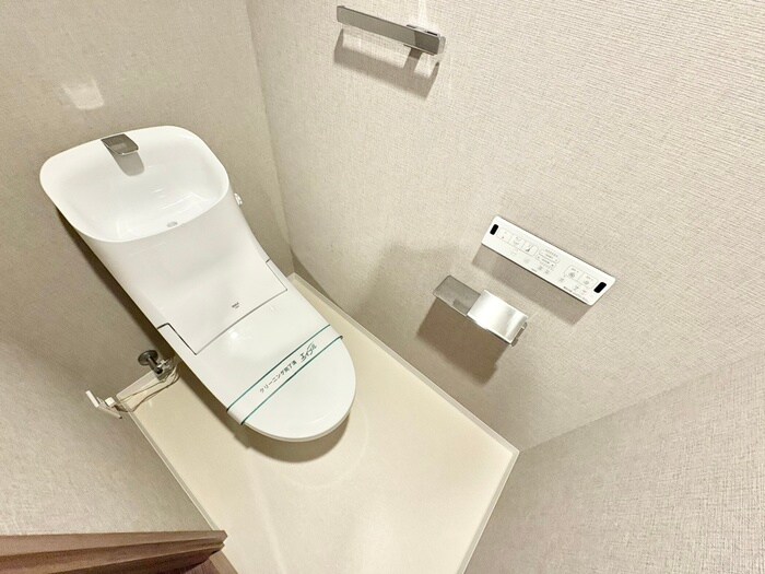 トイレ デュオヒルズ京都桂川（１０８）