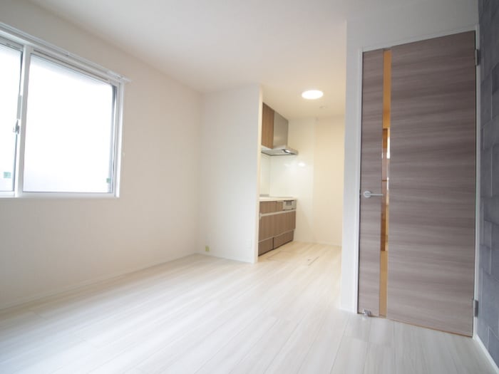 居室 ベルテンポ東向日