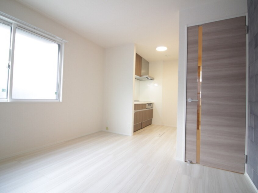 居室 ベルテンポ東向日