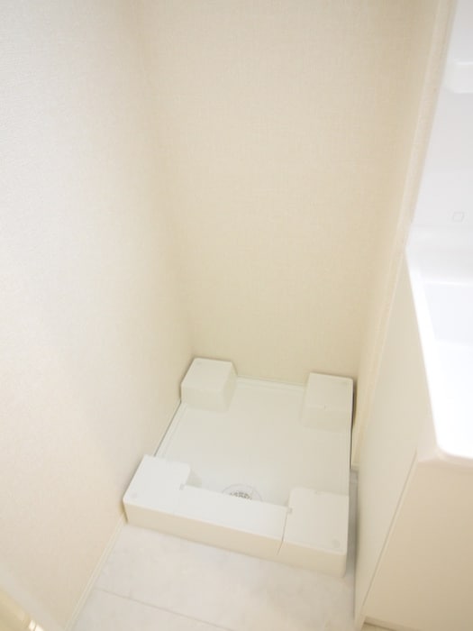 洗濯機置場 ベルテンポ東向日