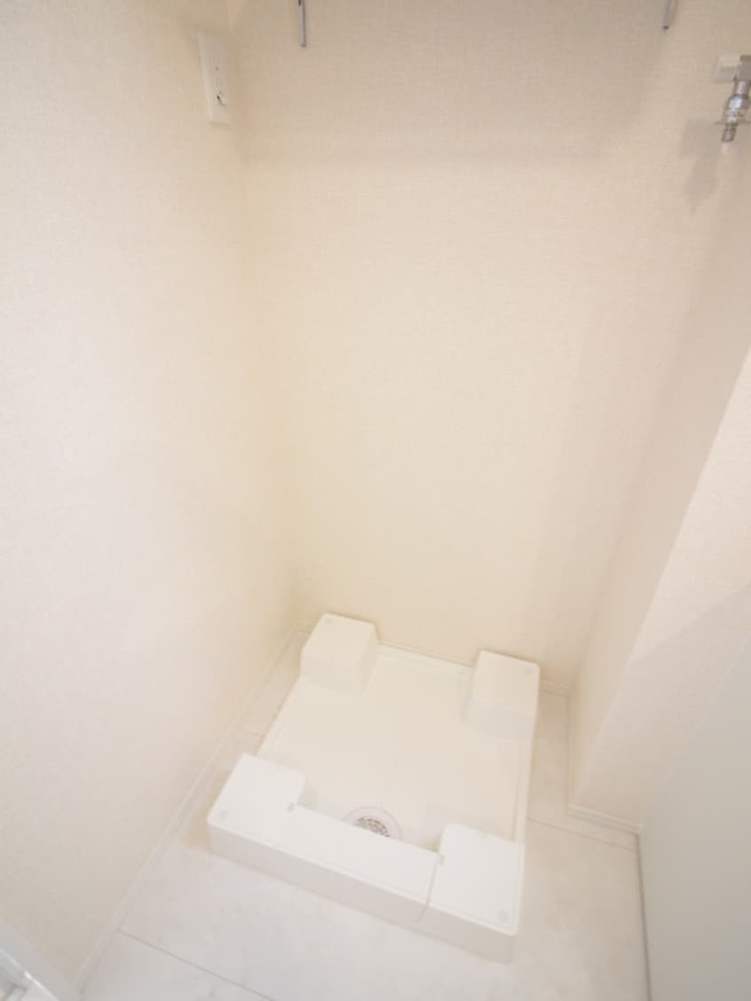 洗濯機置場 ベルテンポ東向日