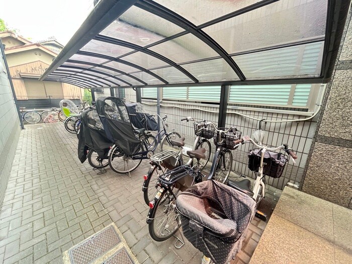 駐輪場 ヴェールアッシュⅠ