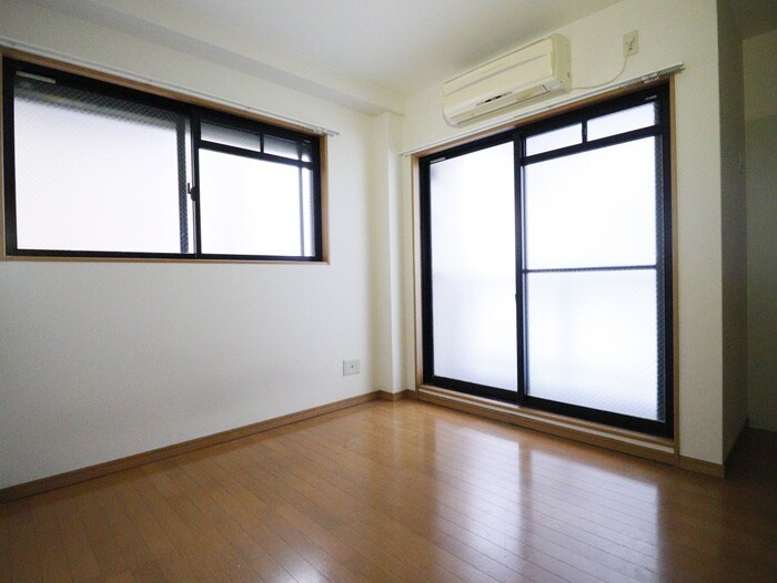 居室 エルハイム