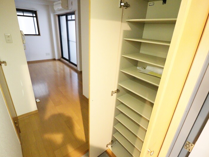 靴箱 エルハイム