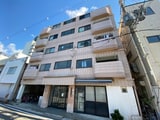ファミリーハイツ御陵前