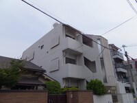 御中ヴィラ(201)