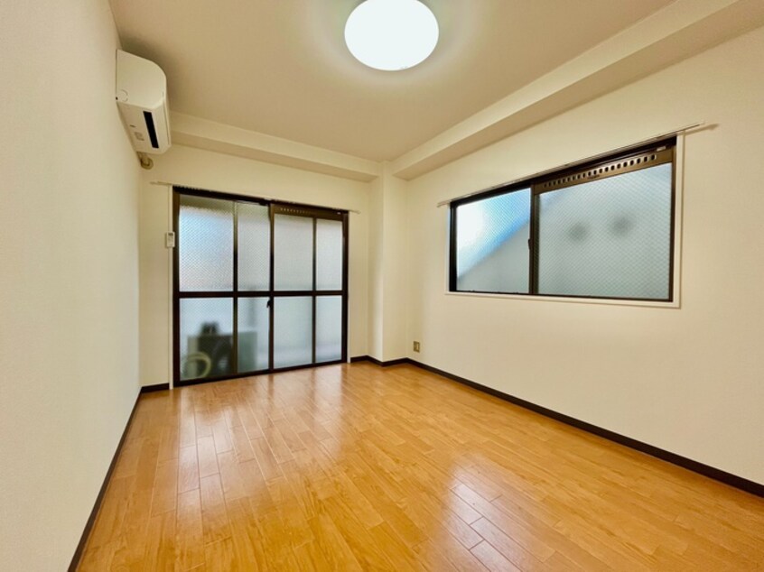 居室 リバ－サイド東梅田