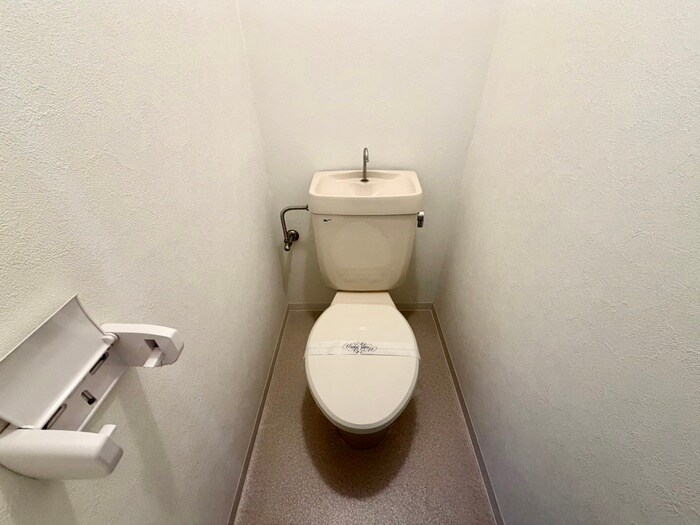 トイレ グランソシエ塚本Ⅱ