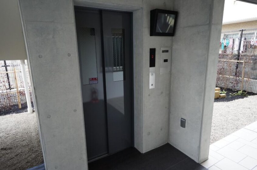 エントランス部分 ミドリ城内町レジデンス