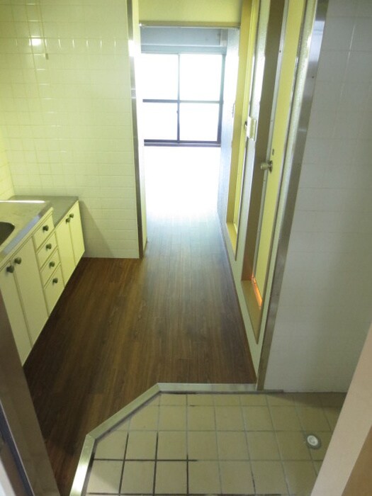 玄関 カルテットＫＯＢＯＲＩ　Ｂ棟