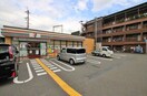 セブンイレブン東大阪俊徳町3丁目店(コンビニ)まで400m サンハイツ