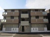 ファミール タカゼン Ｗ棟