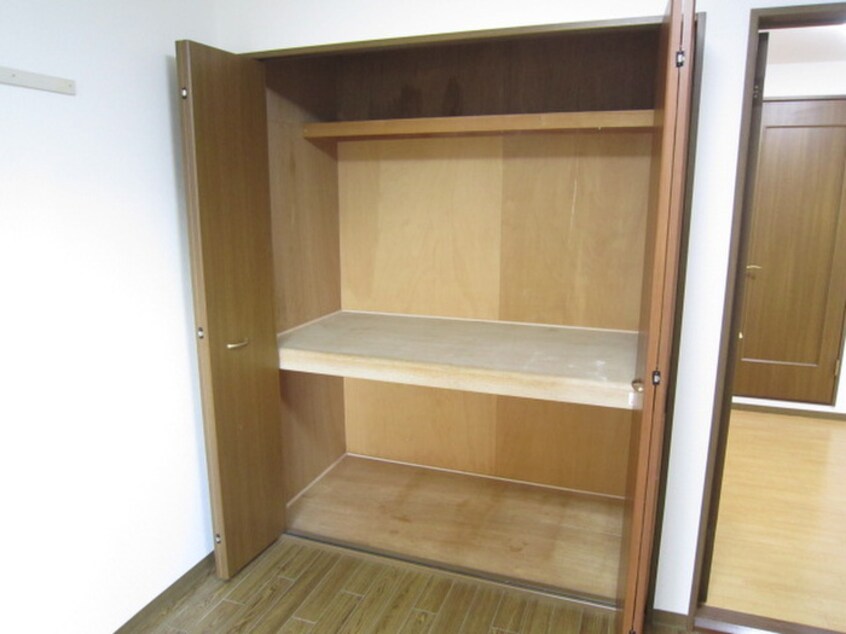 収納 メゾン別府