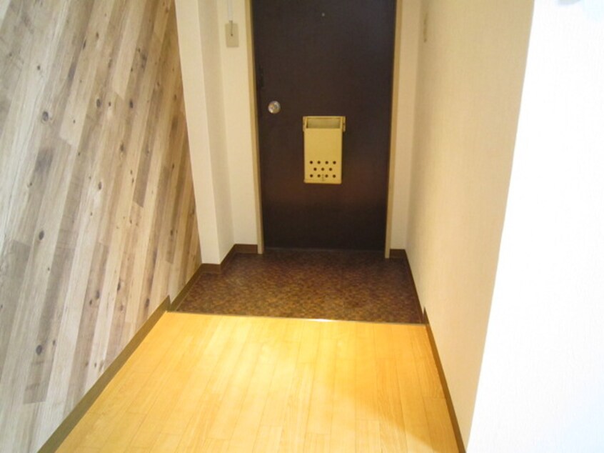 玄関 メゾン別府