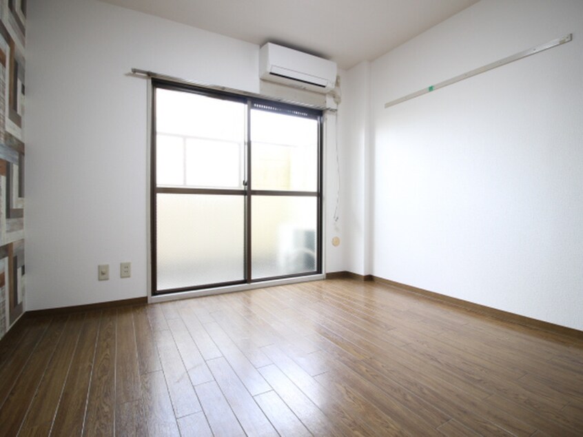 居室 メゾン別府