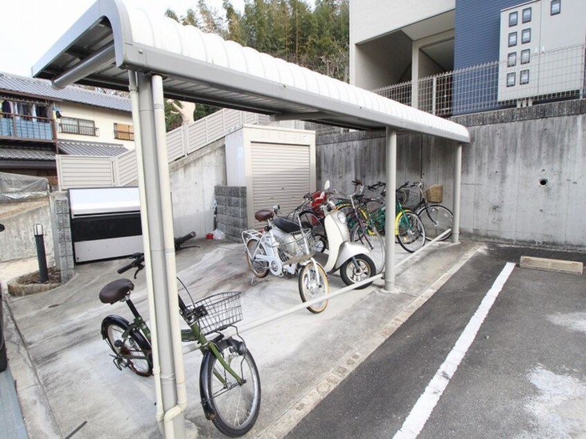 駐輪場 カーサ　グランツ