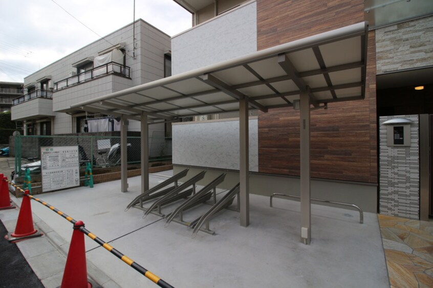駐輪場 フジパレス千里丘Ⅱ番館