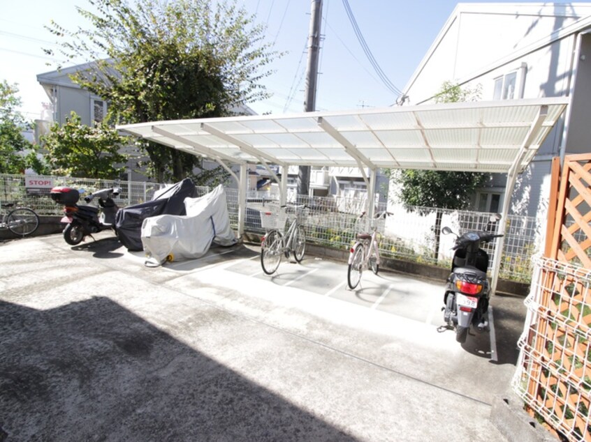 駐輪場 ノ－ブル広野