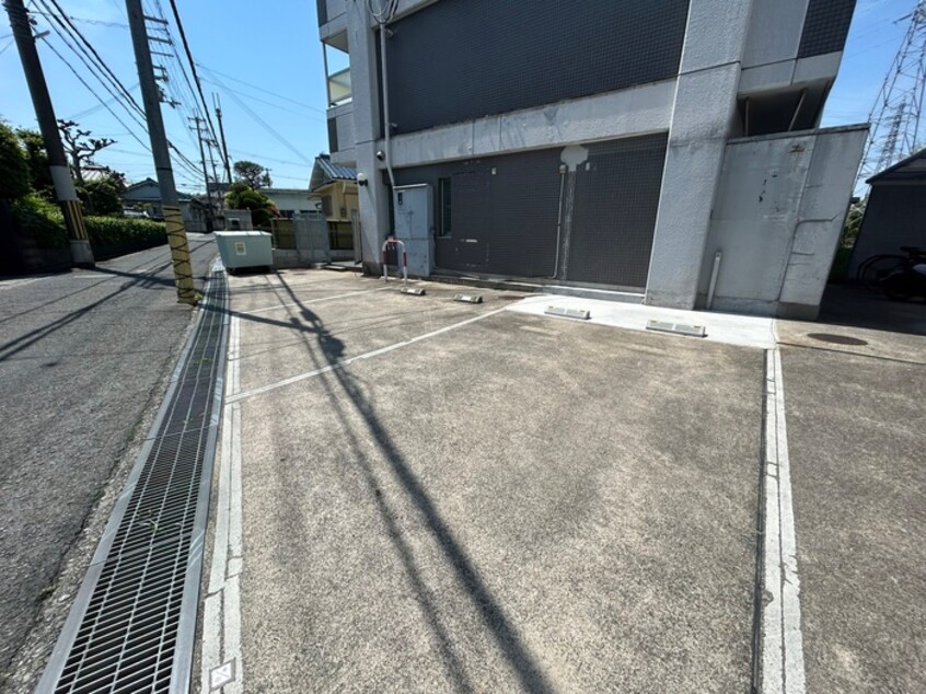 駐車場 ア－バンスペ－スＦ