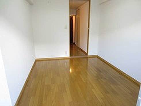 居室 ア－バンスペ－スＦ