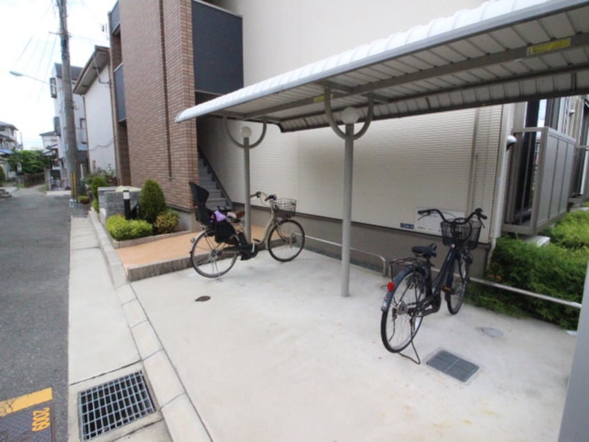 駐輪場 フレイムガーデン