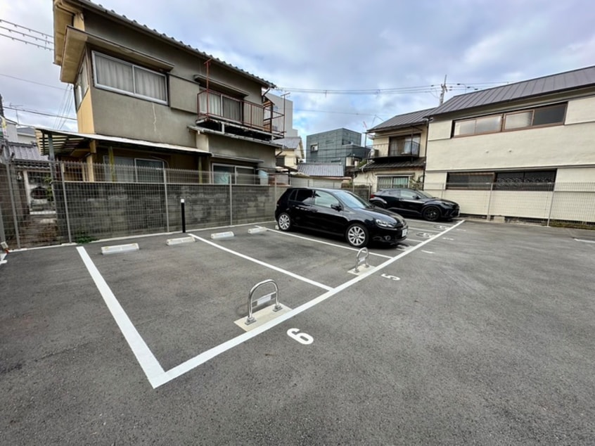 駐車場 エスリード大阪ザ・ルクス