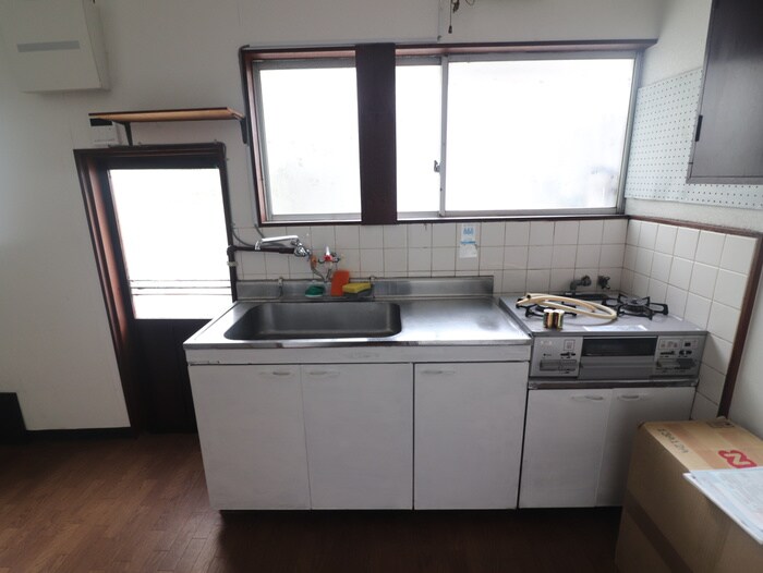 キッチン 杭瀬南新町4平屋
