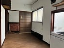 居室 杭瀬南新町4平屋