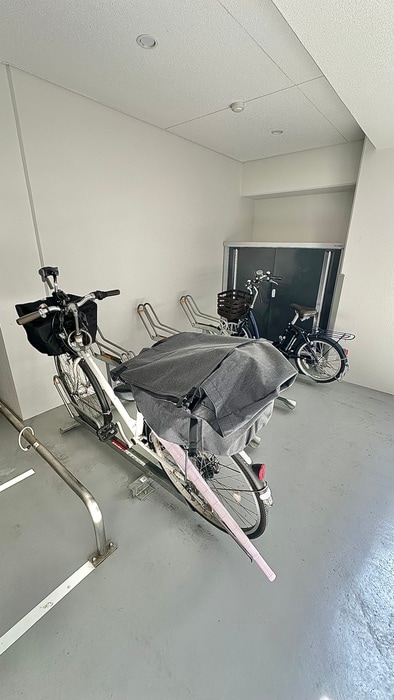 駐輪場 プレディアコート本町