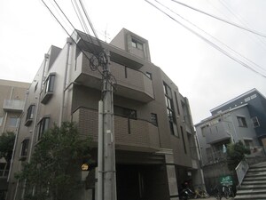 ベルライオンズ山本