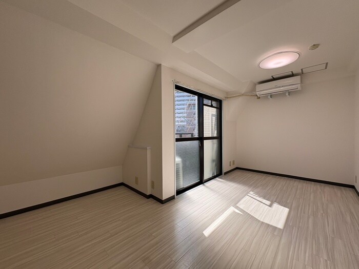 居室 ハ－バ－ウエスト神戸