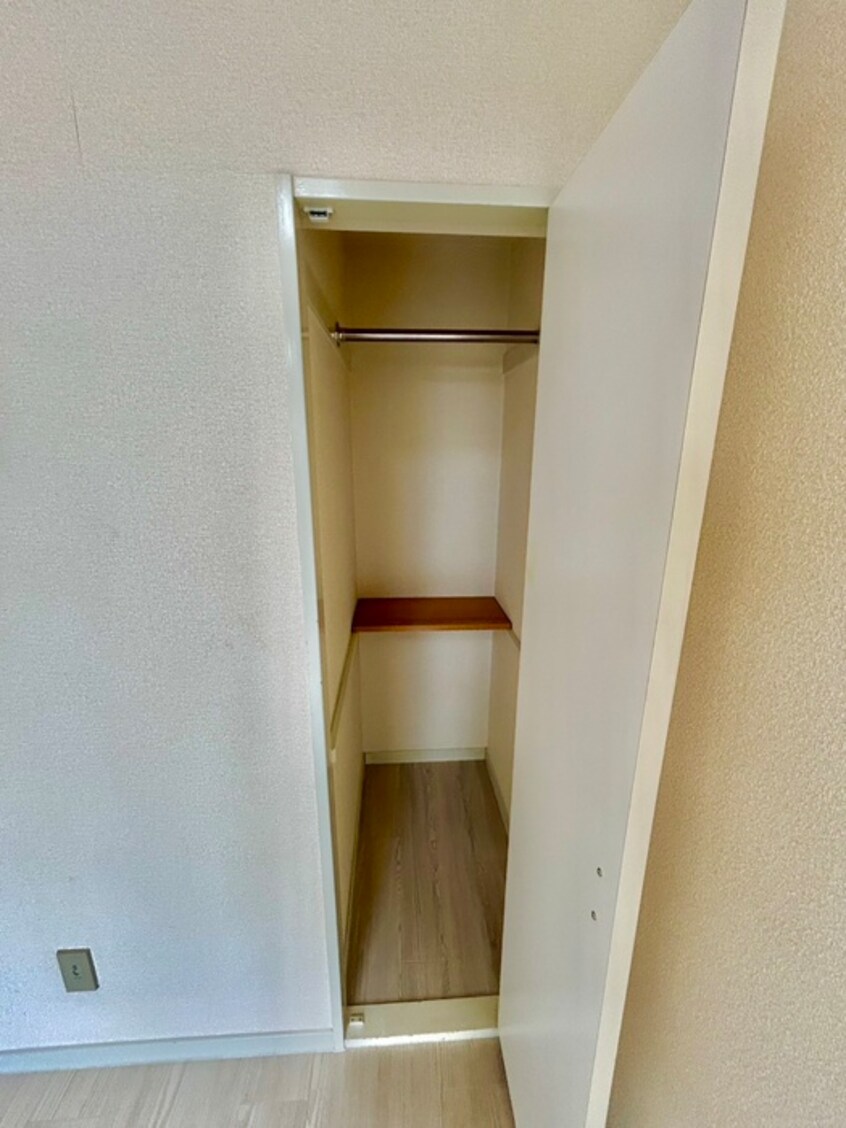 収納 グリーンコートKAWADA