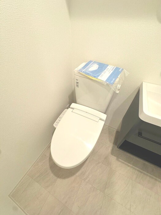 トイレ セレニテ東三国ミラク