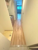 廊下 セレニテ東三国ミラク