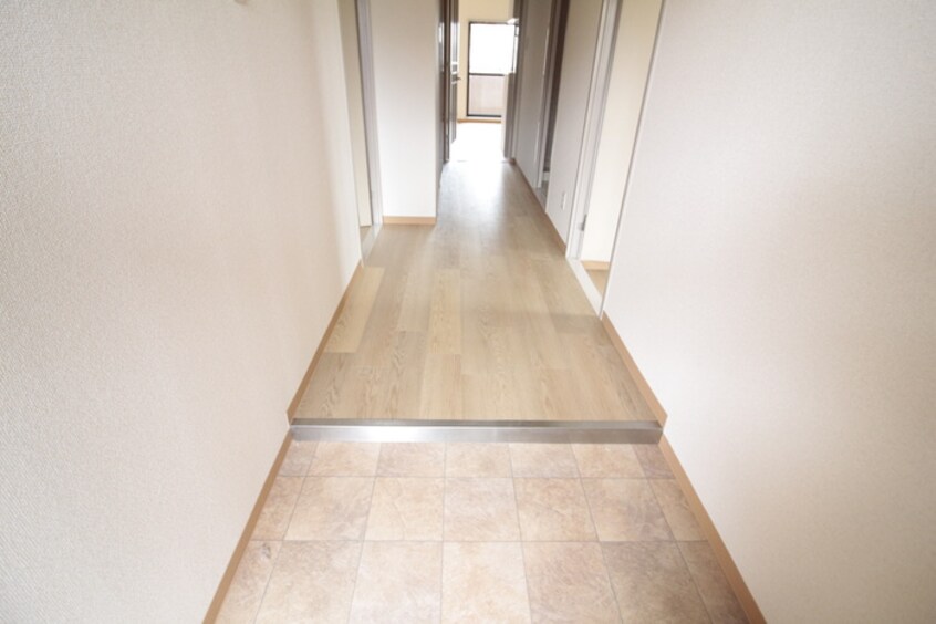 玄関 フィオーレオルティア