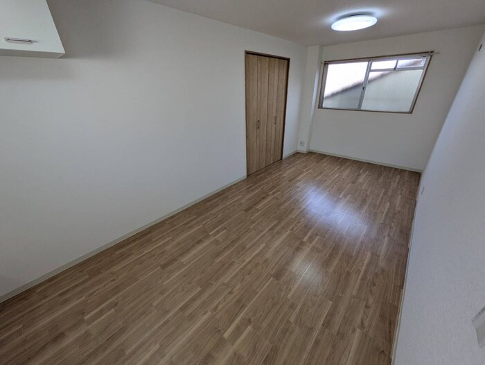 居室 ビクトリー今里